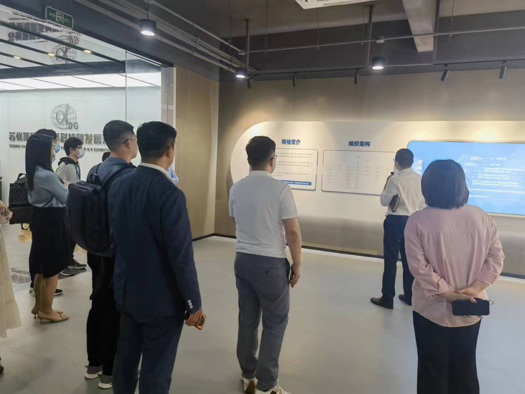 1686557721753340.png 410dbd7eb7e9315c62c160f1b328aa1a.png